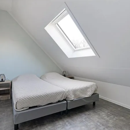 Oude Nieuwlandseweg 33 - Ouddorp - Villa Mastlo Met 2 Jacuzzi'S - Not For Companies *