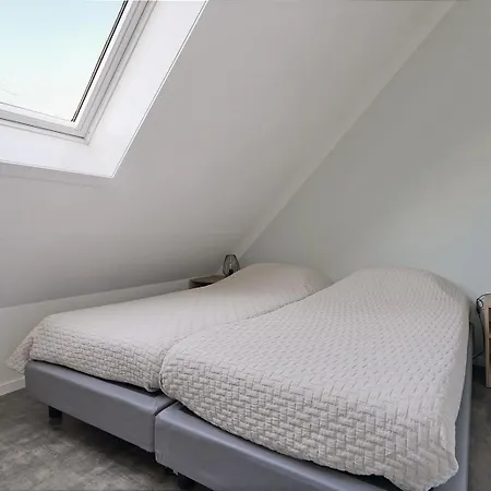 Oude Nieuwlandseweg 33 - Ouddorp - Villa Mastlo Met 2 Jacuzzi'S - Not For Companies Holiday home *