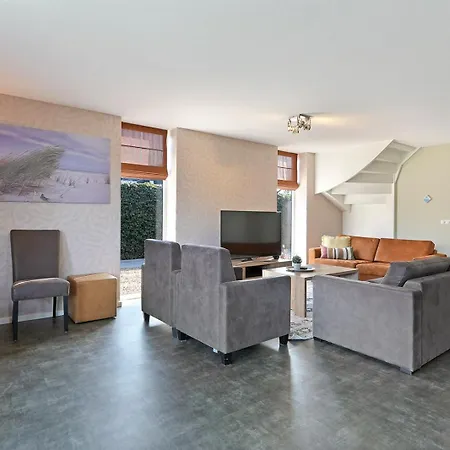 Дом отдыха Oude Nieuwlandseweg 33 - - Mastlo Met 2 Jacuzzi's - Not For Companies Ауддорп